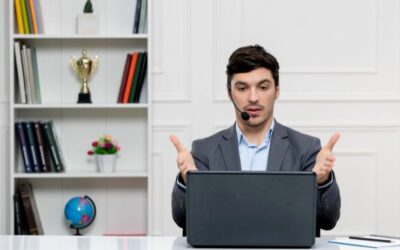 Choosing the Right Remote Front Desk Service: What to Look For