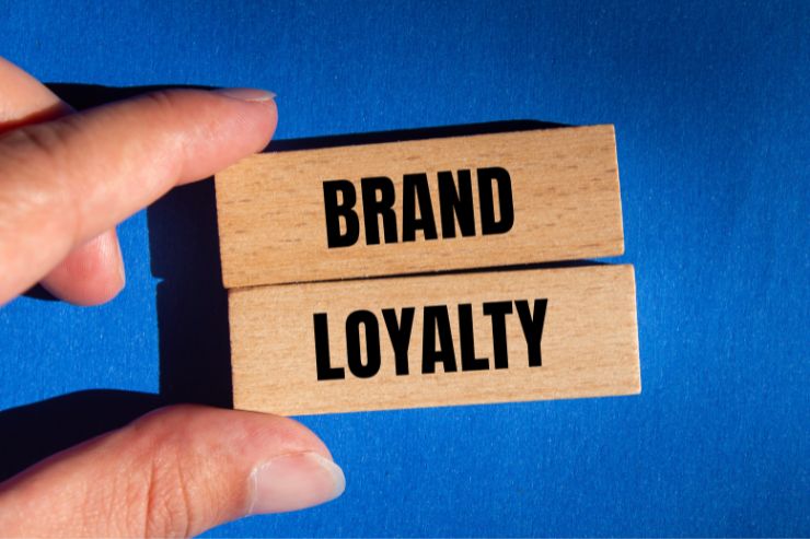 Building Brand Loyalty Through Social Media: Key Tactics for Consistent Engagement